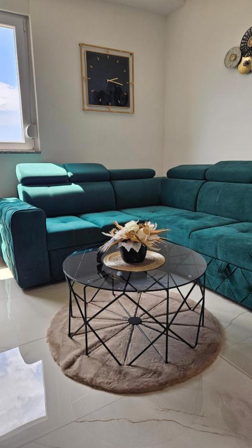 Apartman Nella With Sea Wiew Zadar Eksteriør bilde