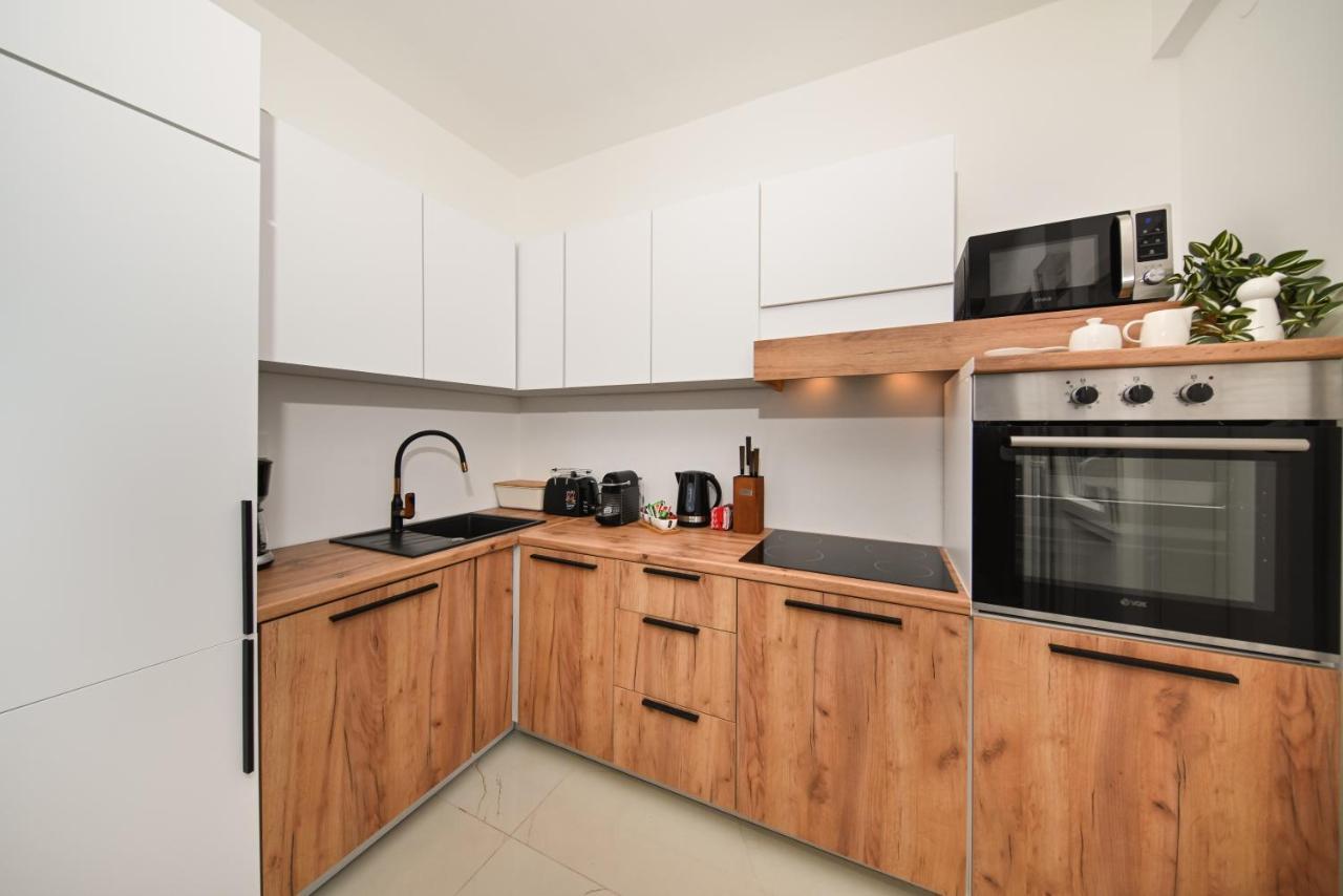 Apartman Nella With Sea Wiew Zadar Eksteriør bilde