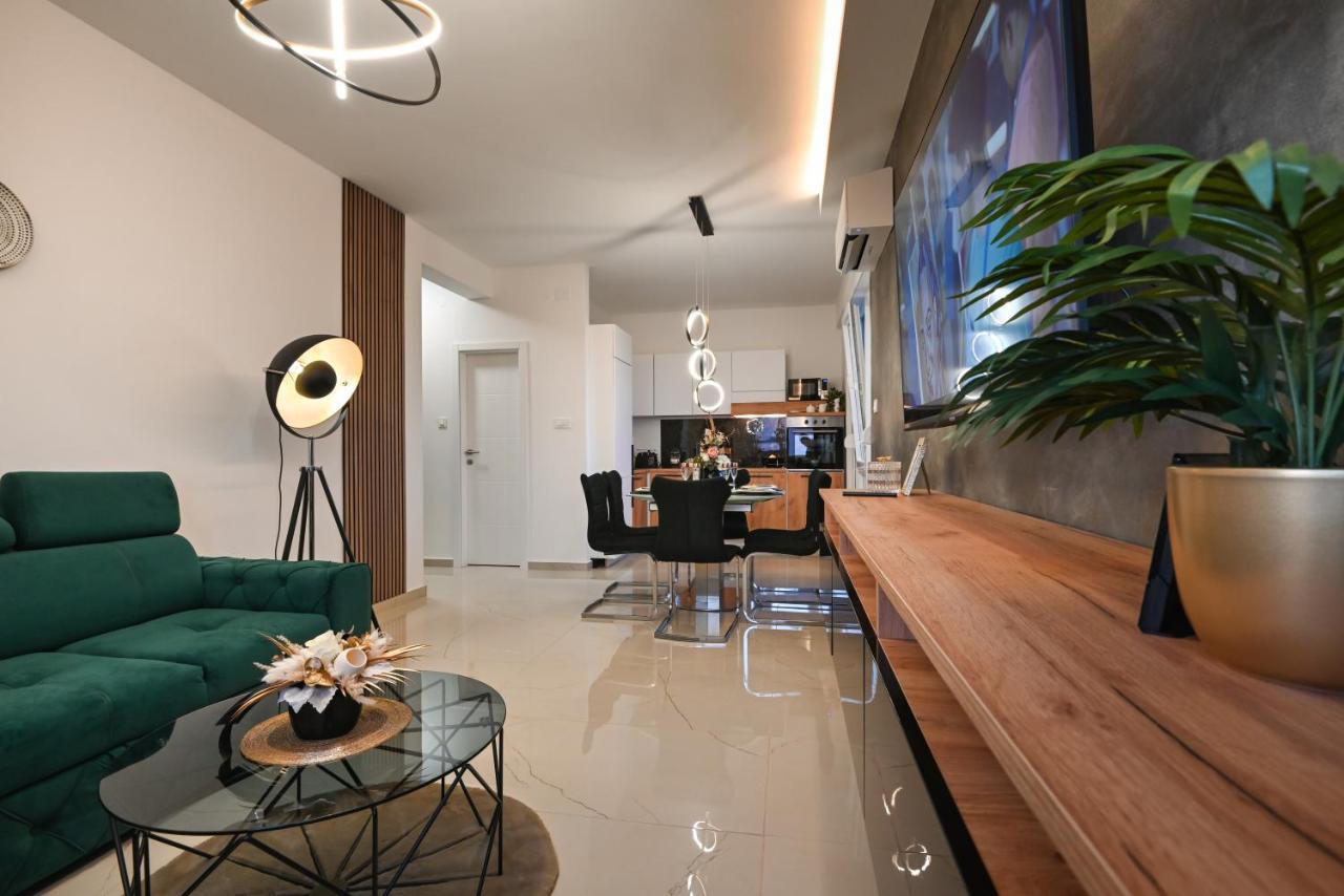 Apartman Nella With Sea Wiew Zadar Eksteriør bilde